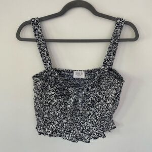 Sienna Sky Floral Ruffle Cropped Tank Top Size large Boho